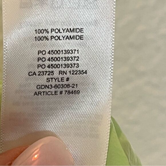 Aritzia Tna Claremont Lightweight 3" Running Shorts in Mint Green size XS - Picture 7 of 7